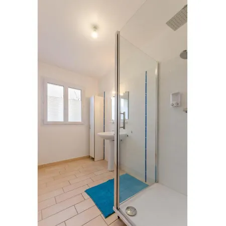 Villenauxe-la-grande, 5 Pieces, 8 Personnes - Fr-1-543-97 בית נופש Villenauxe